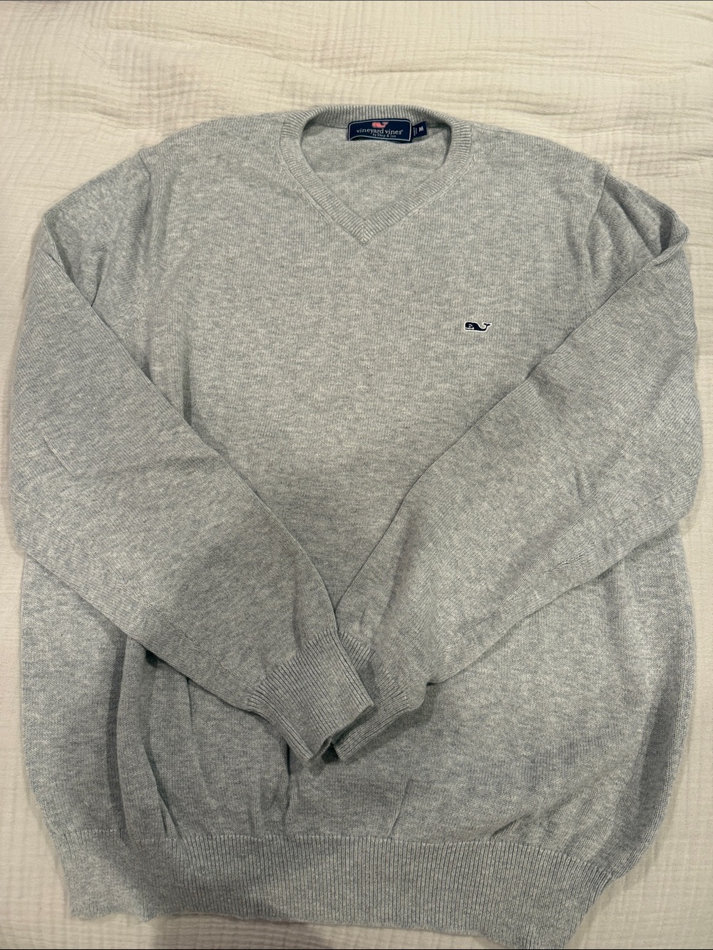 Vineyard Vines Light Gray Men's V-Neck Sweater